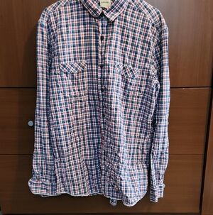 G.H. Bass & Co. Men's Red, Blue and White Plaid Button-Down Shirt